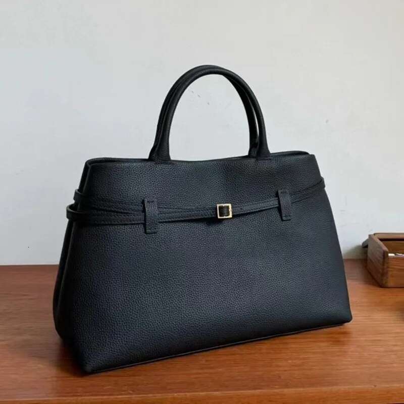Suede large capacity tote 2025 new model, light , niche, high-end, commuting handheld shoulder bag