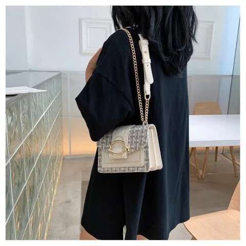 Designer Checkered Metal Chain Single Shoulder Bag, Women's Lock Buckle, Crossbody Commuting Small Square Bags For Women