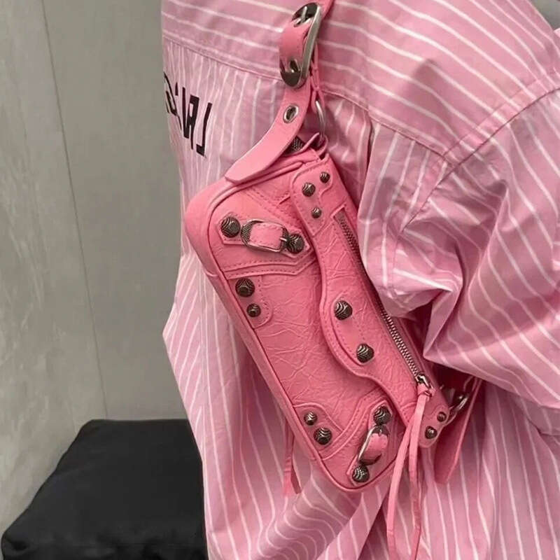 New Le Cagole Motorcycle Women s Light Luxury Heavy Industry Rivet Rod Leather Single Shoulder Underarm Bag