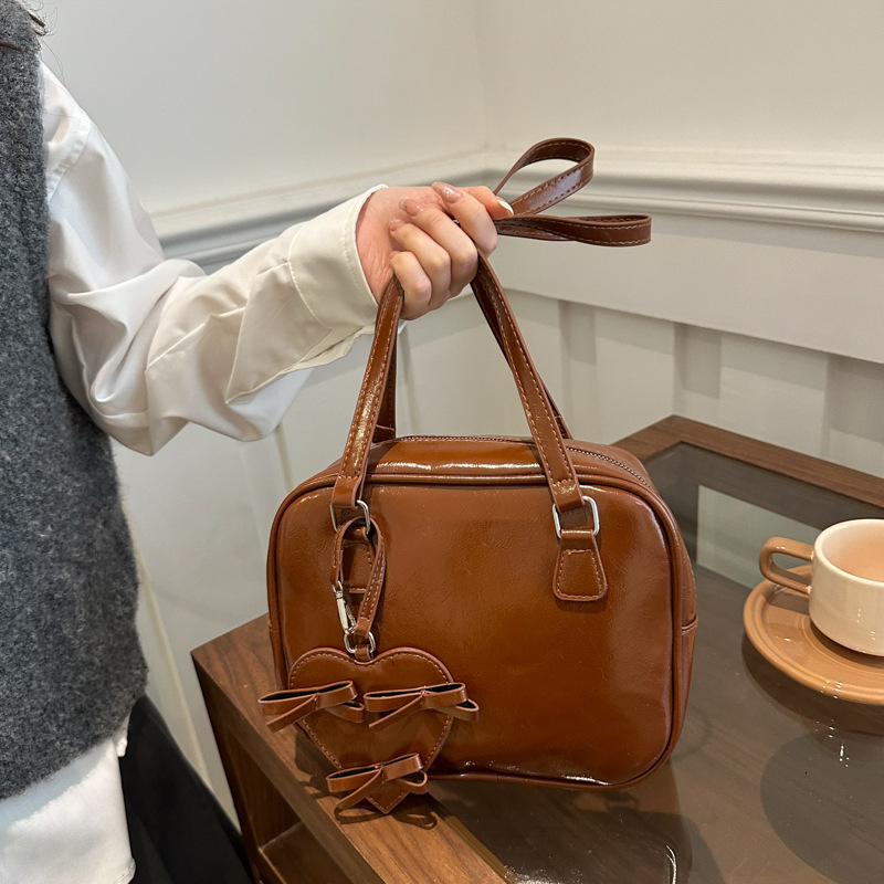 Free Delivery Designer Bag End Super Popular Small For Women 2025 New Stylish And Versatile One Shoulder Armpit Hand Held Tote Luxury Bag8520
