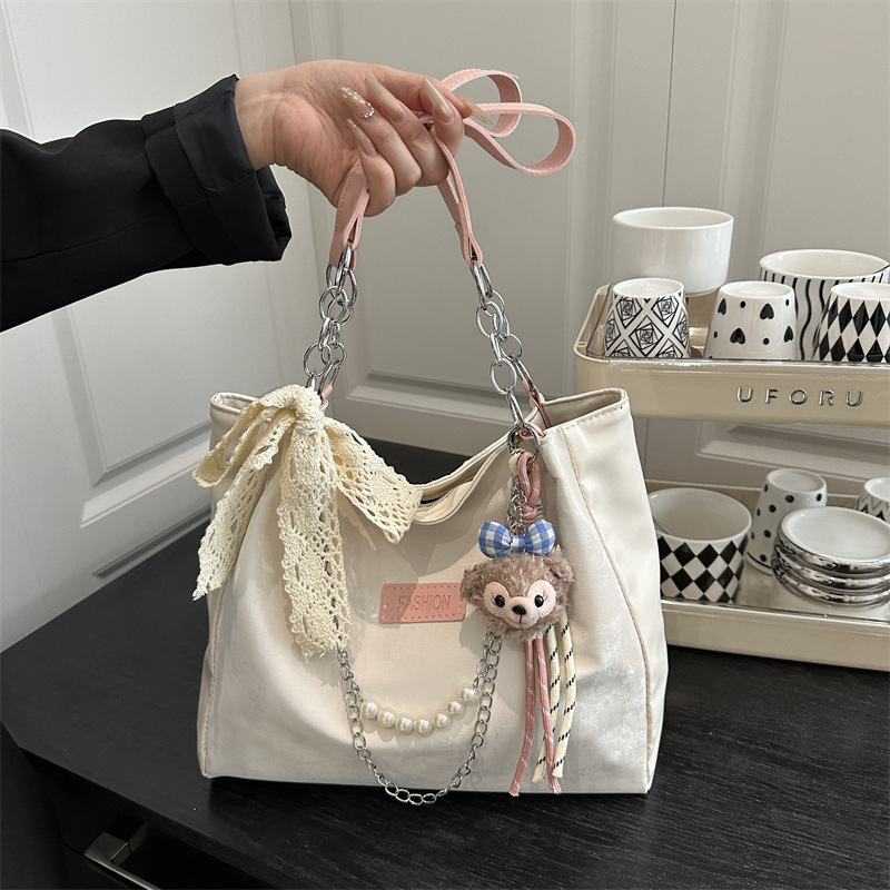 Free Delivery Designer Bag Leisure Large Capacity Chain 2025 New Spring College Student Class Fashionable Commuting Shoulder Tote Luxury Bag