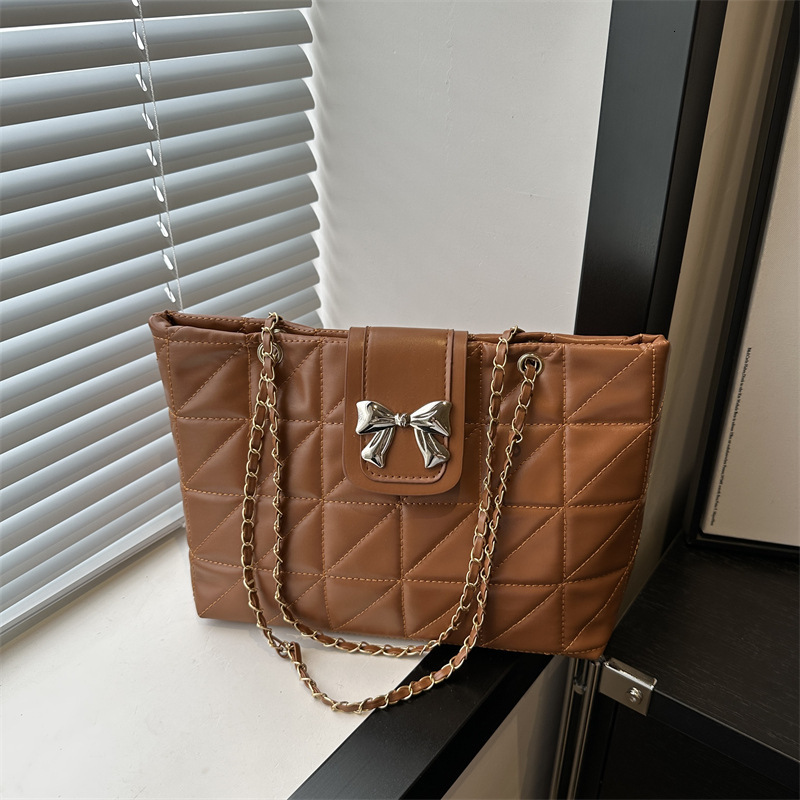 Free Delivery Designer Bag Premium Soft Diamond Grid Chain Capacity Tote 2025 New Trendy And Versatile Shoulder Large Luxury Bag