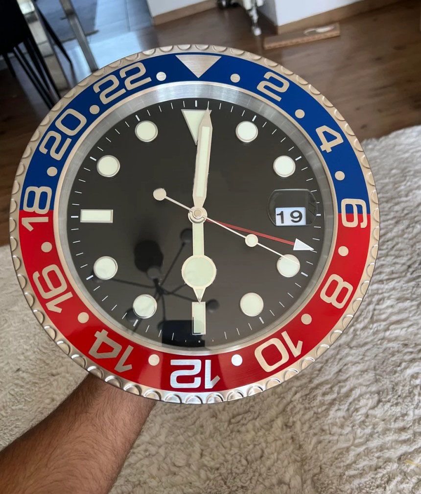 Wall Clocks Designer Art Wall Clock Metal Large Luminous Cheap Wall Watches Clock House Living Room