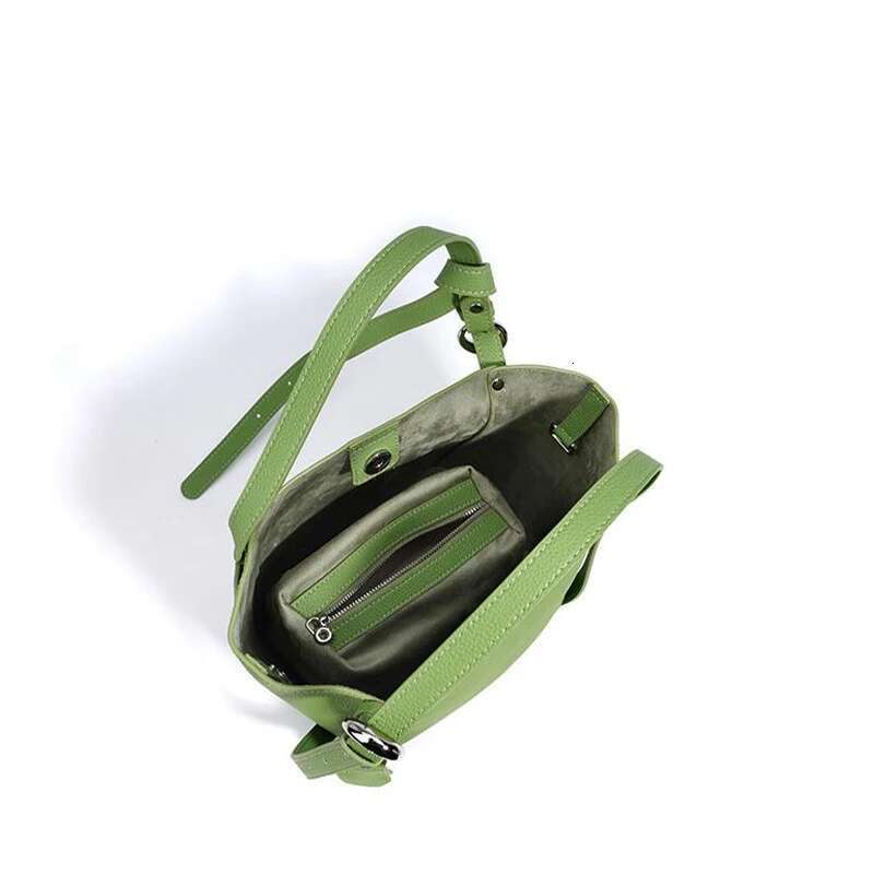 Green New Niche Design Handbag Women Genuine Leather Brand Large Capacity Fashion Commuting Vegetable Basket Shoulder Bag