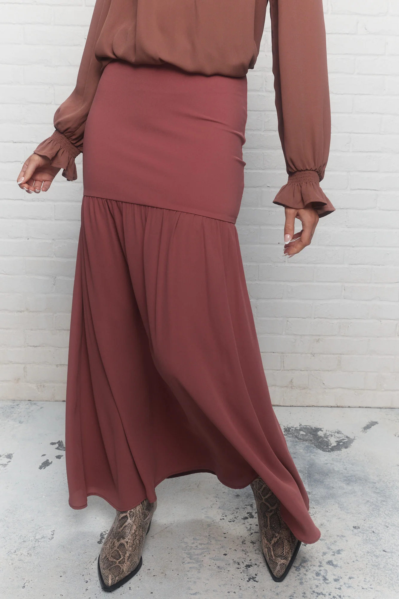 Women's Pink Stretchy Maxi Pleated Straight Skirt Long Fitted Ankle-length Casual Skirt