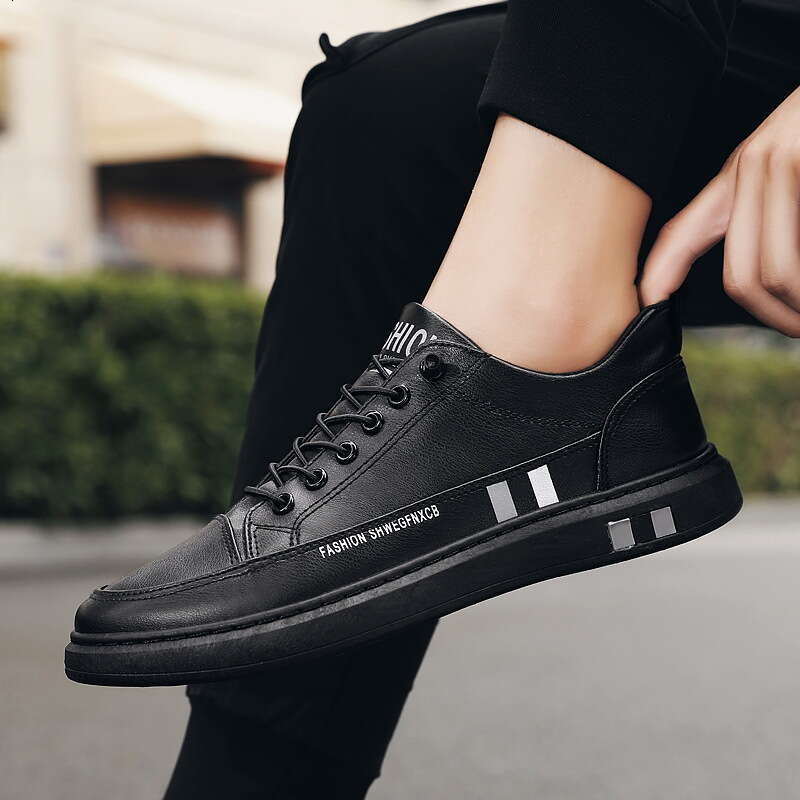 Breathable Little for Men 2024 New Korean Casual Men's Fashion White Leather Top Board Shoes Spring Live Broadcast