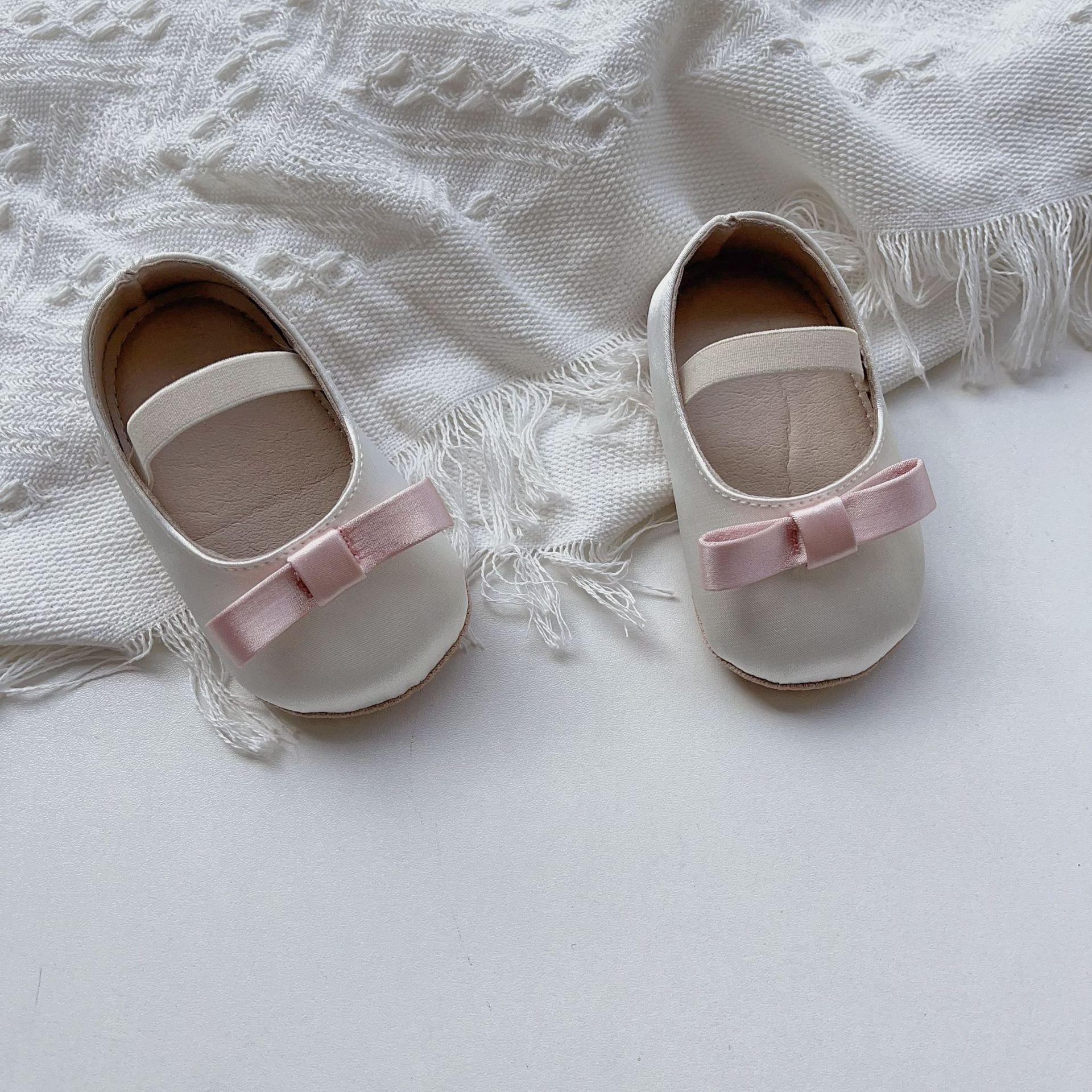 Ddmyshoesvip New Spring And Autumn Baby children's shoes Cloth For Women Soft Soled Slip Step Front Shoes Butterfly Knot Anti Falling Heel Prince