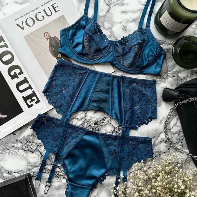 3 Piece Set Sexy Underwear Set For Women Mesh See-Through Lace Thin Sling Bra Set With Girdle Sexy Lingerie Suit New R250520