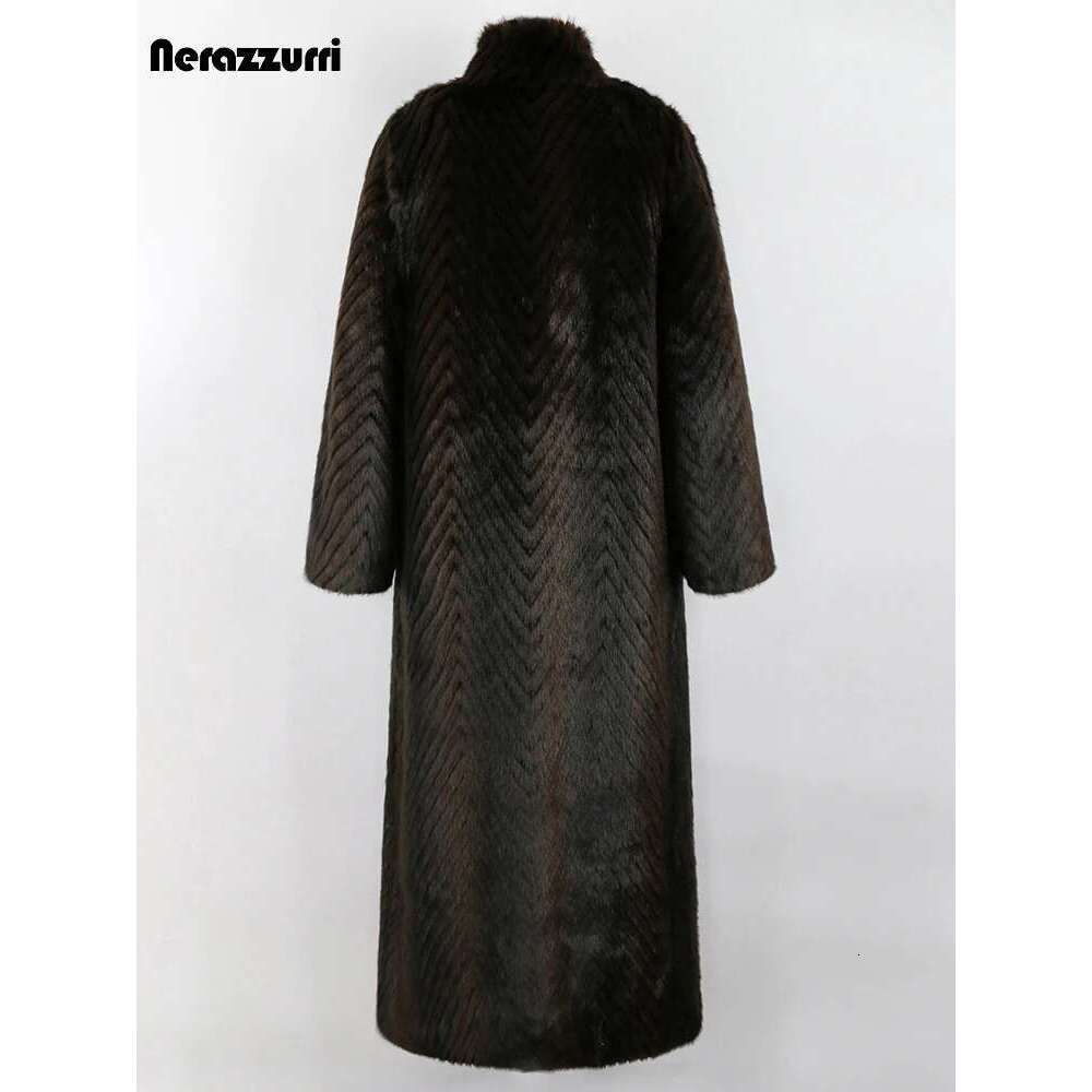 Nerazzurri Winter Extra Long Thick Warm Elegant Striped Fluffy Faux Mink Fur Coat Women Stand Collar Maxi Overcoat 2022