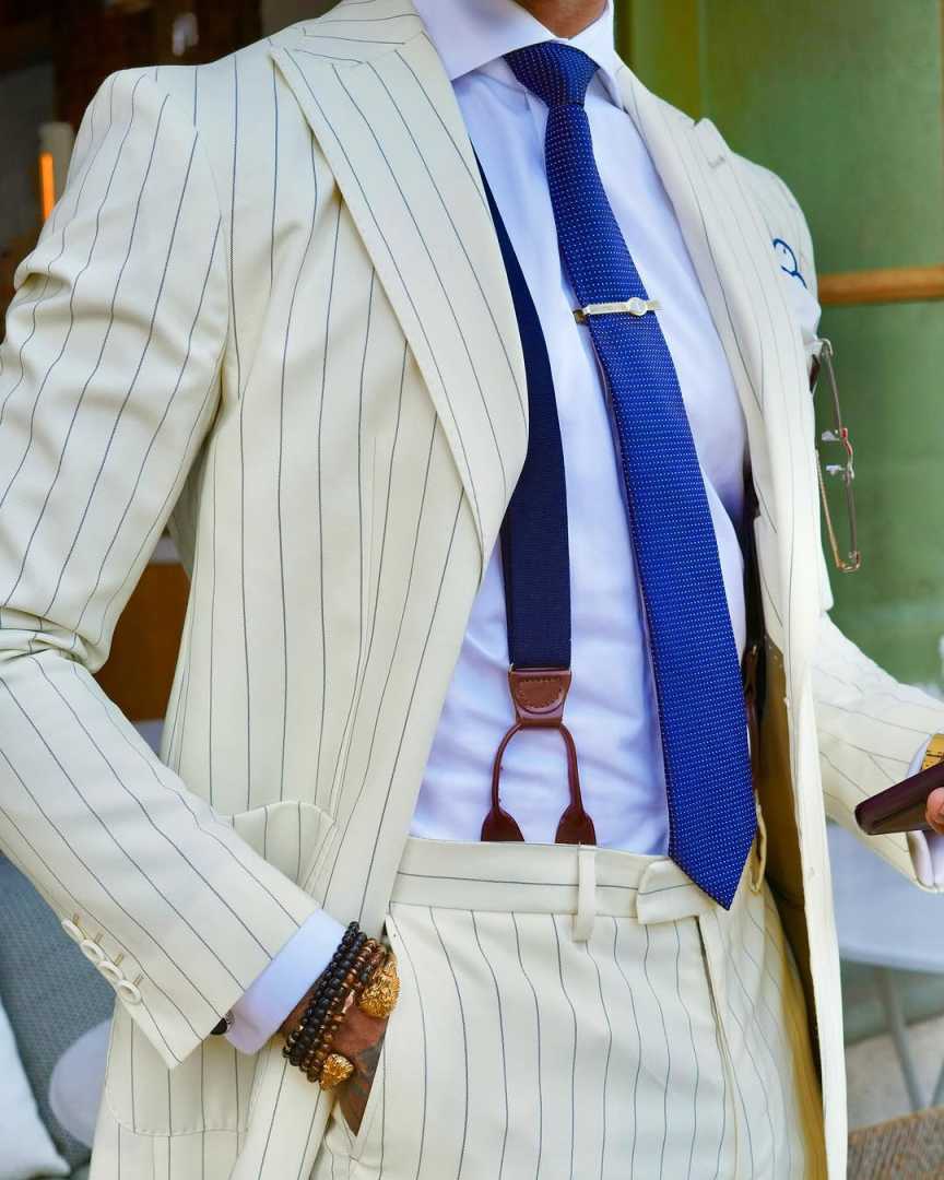 Fashion Pinstripe Wedding Tuxedos 2 Piece Set Jacket Pants Peaked Lapel Men Suit Classic Fit Groom Wear Party Suits Customized