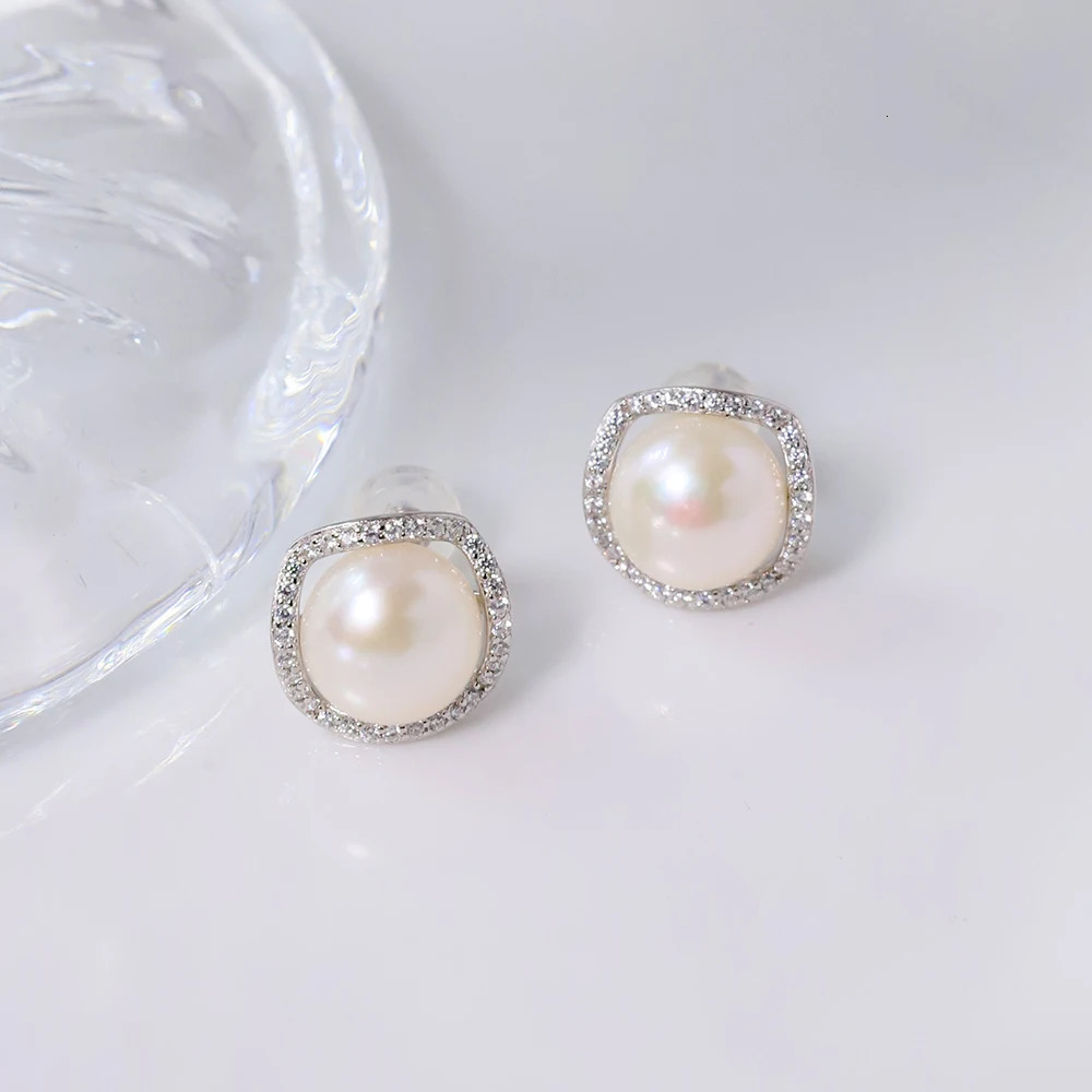 Natural Pearl Round 925 Silver Inlaid Zircon Edging Earrings for Women Korean Classic Vintage Fashion Jewelry Earrings GE1543 250517