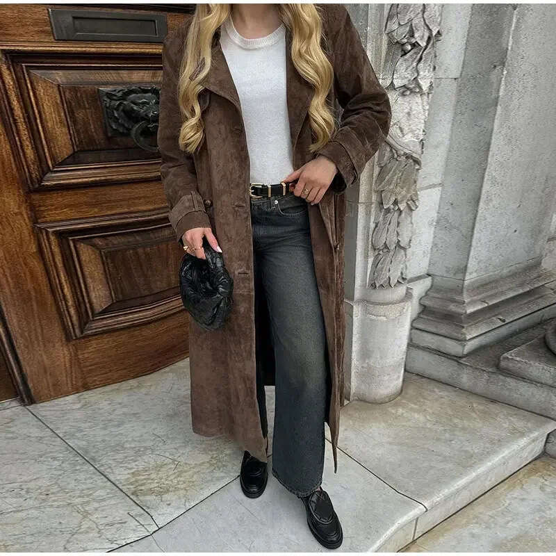 European American 2025 autumn women's trench coat temperament, khaki imitation leather double breasted lapel coat, new style with chic and elegan
