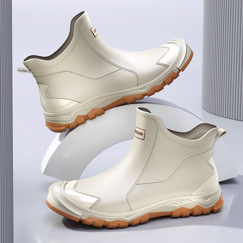 Outdoor Non-slip Light Shoes Men Rain Boots Waterproof Rubber Fishing Shoes Durable Waterproof Rubber Fishing Shoes 250515
