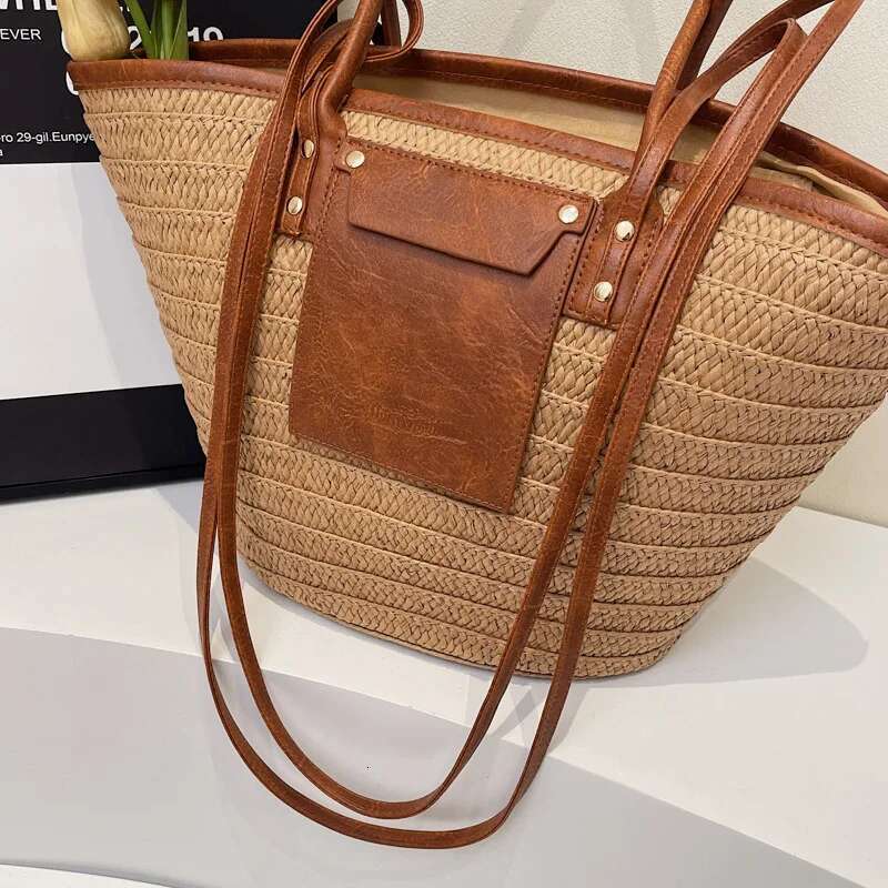 Women Fashion Handmade Straw Shoulder Purse Large Capacity Woven Sling Patchwork Vacation Bag