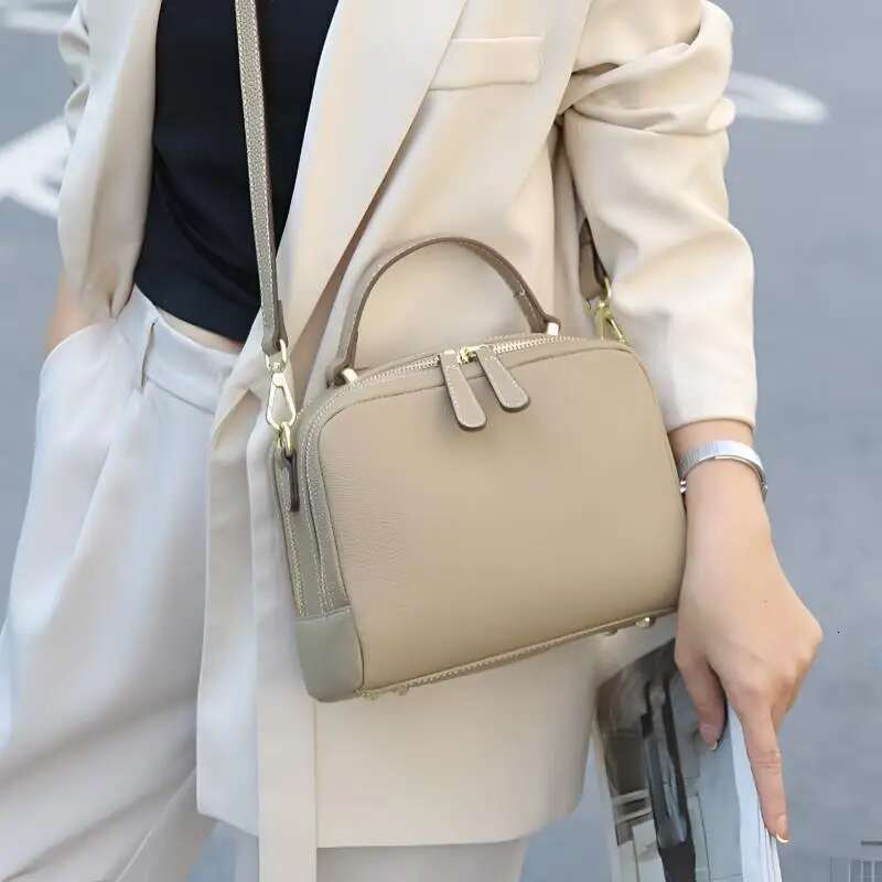 Genuine Leather Cowhide Women's Handbag 2025 New Style Crossbody Bag Shoulder Design Small Square Bag For Commuting