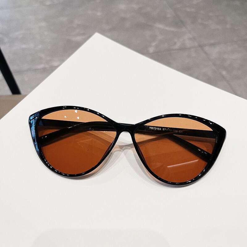 Retro Cat Eye Sunglasses for Women Polygonal Frame All Match and Blue Light Protection