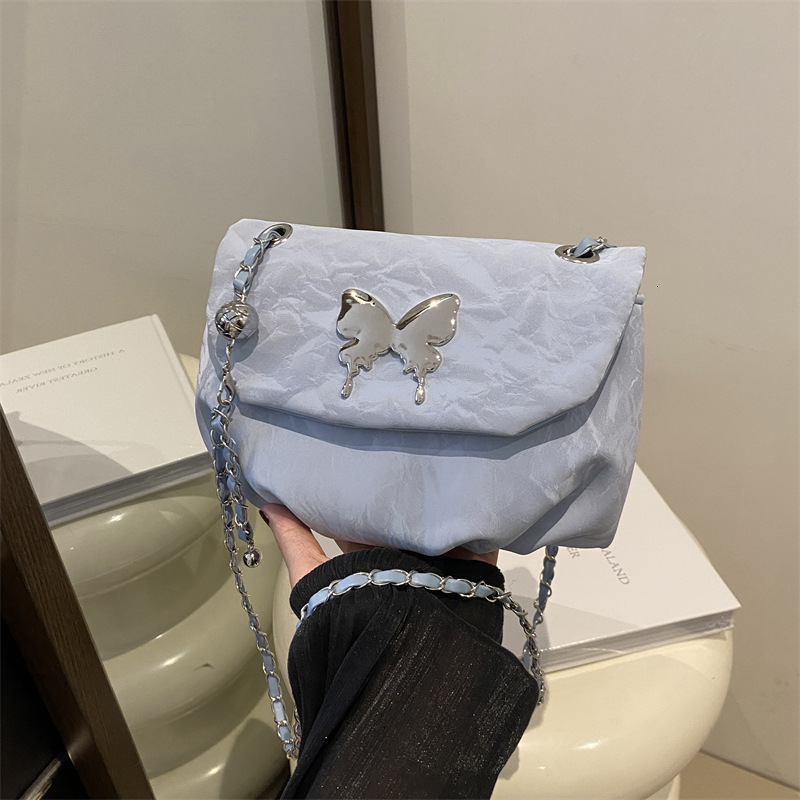 Free Delivery Designer Bag End Niche Versatile Pleated Shoulder Crossbody 2025 Summer New Fashion Butterfly Decoration Chain
