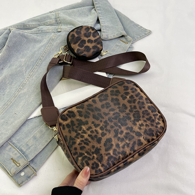 Free Delivery Designer Bag Personalized Mother And Child Versatile Leopard Pattern Shoulder Fashionable Soft Face Crossbody Bag Handheld Small Square 