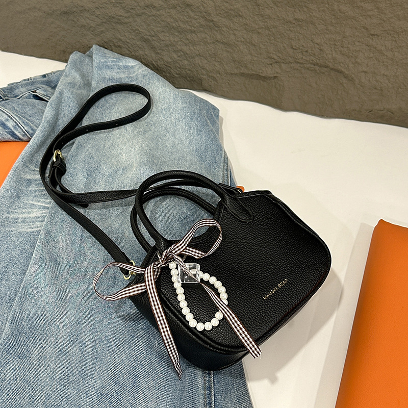 2025 Summer New Fashionable Simple Handbag Korean Version Butterfly Knot Niche Lychee Pattern Crossbody Bucket Bag