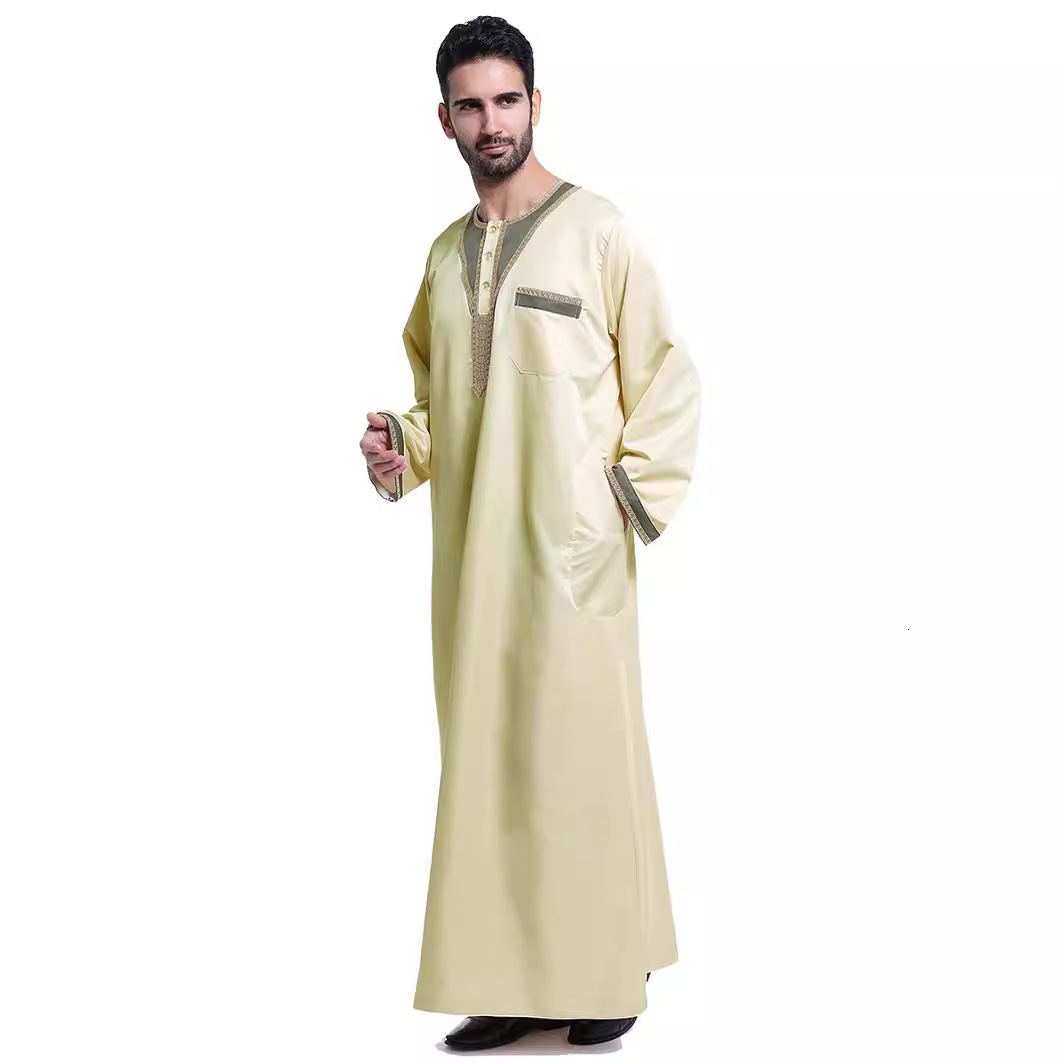 Designer Clothing Arab Travel Casual Robe Dubai Ethnic Men's Clothing 2025 New Fashionable And Versatile Trendy Clothing