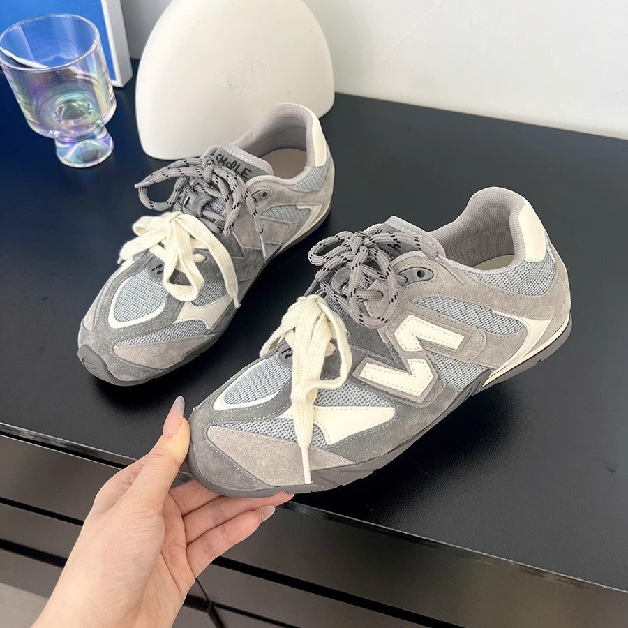 Women Fashion New High Heel Ankle Boots Round Toe Sneakers Flat Wedge High-Top Casual Black Sports Shoes