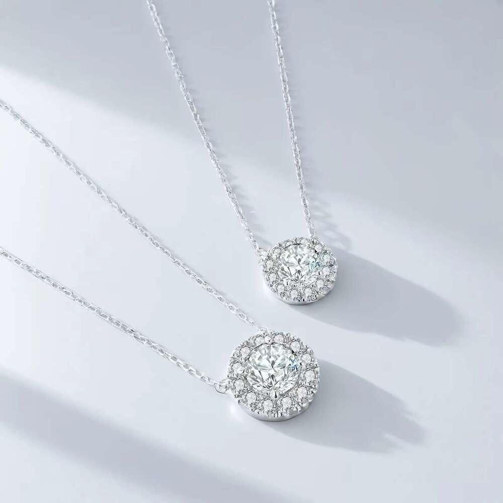 Lin Yin pure sier necklace, unique and charming hollow main pendant