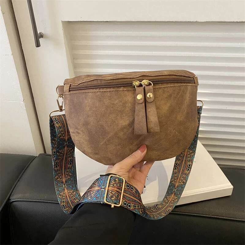 Women's PU Leather Waist Bags Stylish Hobo Solid Color Shoulder Satchel Designer Chest Bag Wide Strap Fashion Fanny Pack
