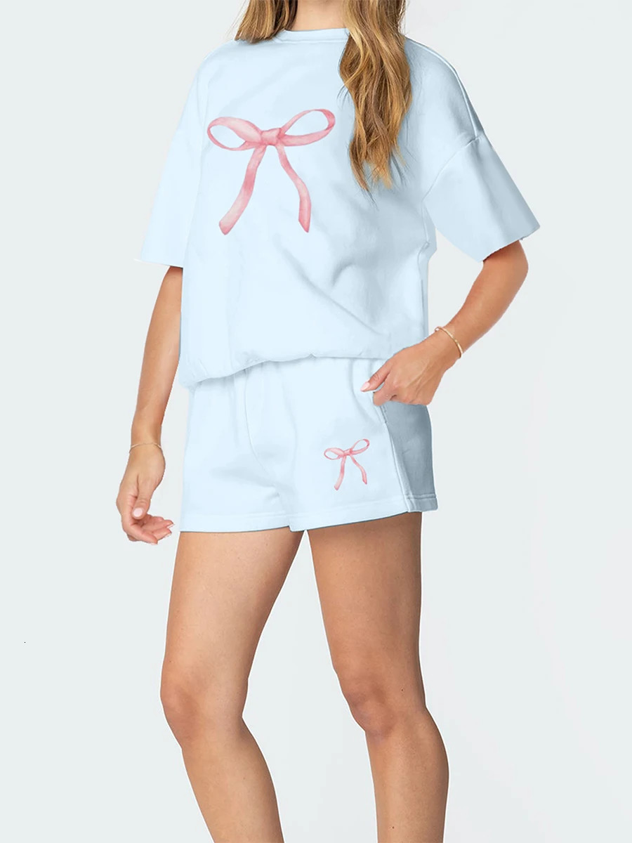 Casual Summer Outfits for Women Floral Print Round Neck T-Shirt with Elastic Waist Shorts - 2 Piece Set for a Stylish Look 250516