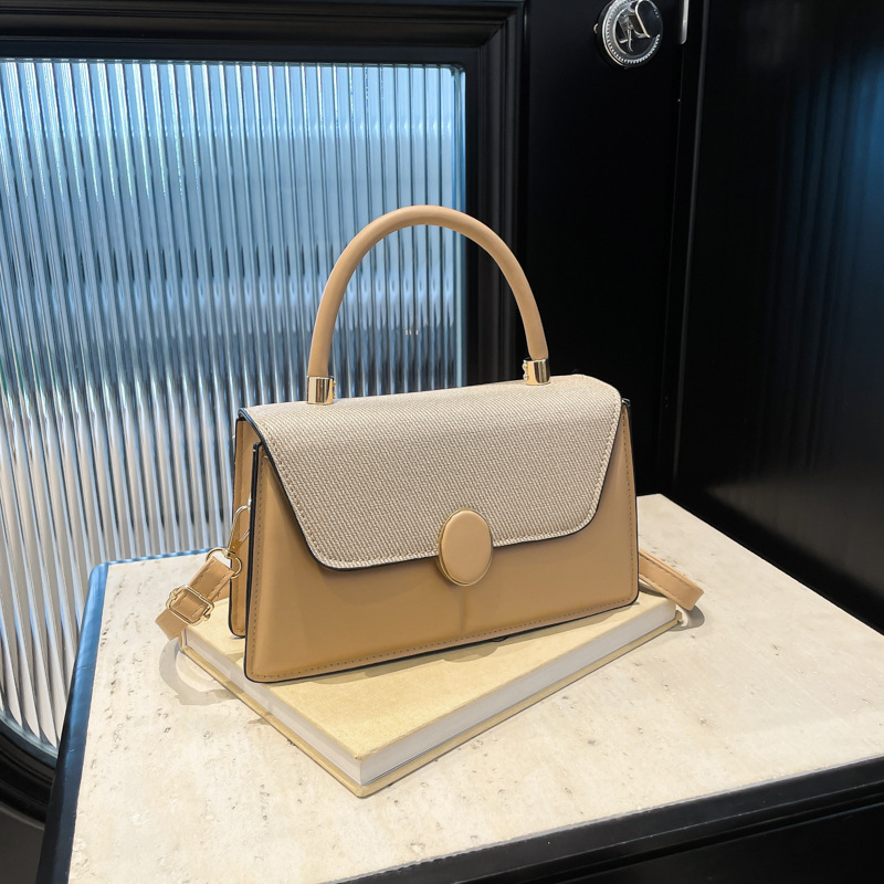 Free Delivery Designer Bag Fashion Cover Contrasting Color 2025 New Simple And Casual Early Spring Western Style Single Shoulder Crossbody Hand Held S