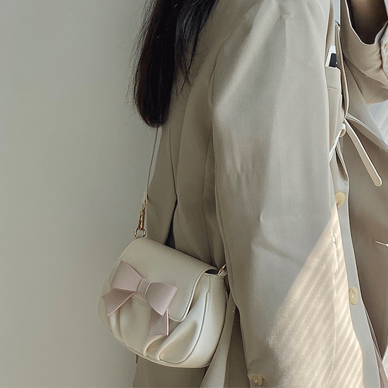 New niche women's multifunctional shoulder cross summer small square casual armpit bag bow cloud fold designer versatile single shoulder cross ca
