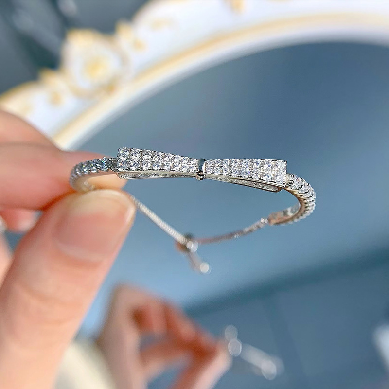New S925 Silver Full Diamond Butterfly Bracelet for Women, Adjustable and Elegant for Fashionable Occasions