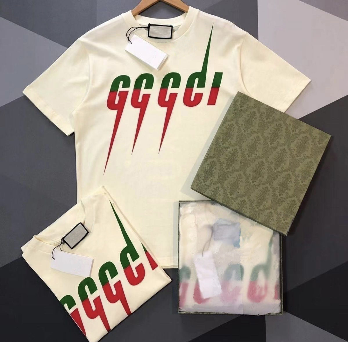 Summer new men's and women's short-sleeved casual brand T-shirts, fashionable round-neck casual T-shirts, cotton comfortable men's short-sleeved T-shirts