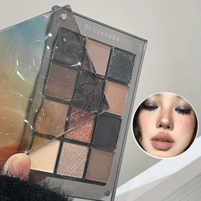 12 Colors Eye Shadow Plate Matte Pearl Eyeshadow Smoky Earth-color Tone Eyeshadow Highlighter Brightening Eyes Makeup CosmeticsXJ250520