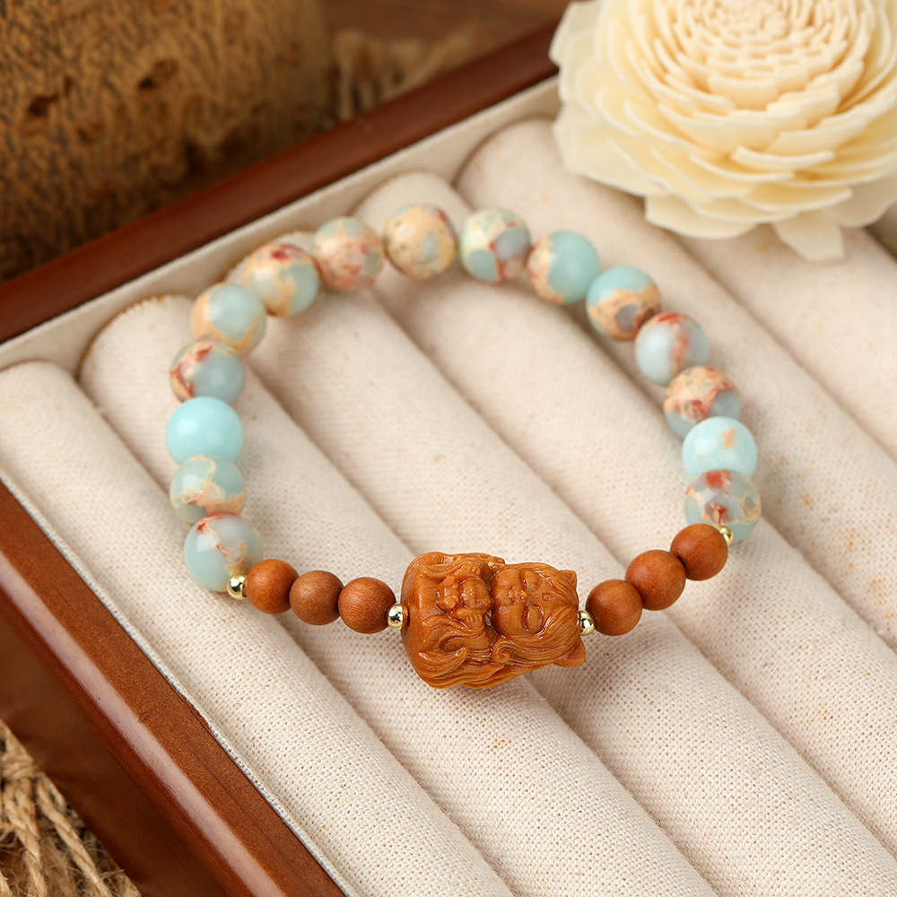 New natural sandalwood Chinese style cultural toys, prayer beads, bracelets, scenic spots, temple souvenirs