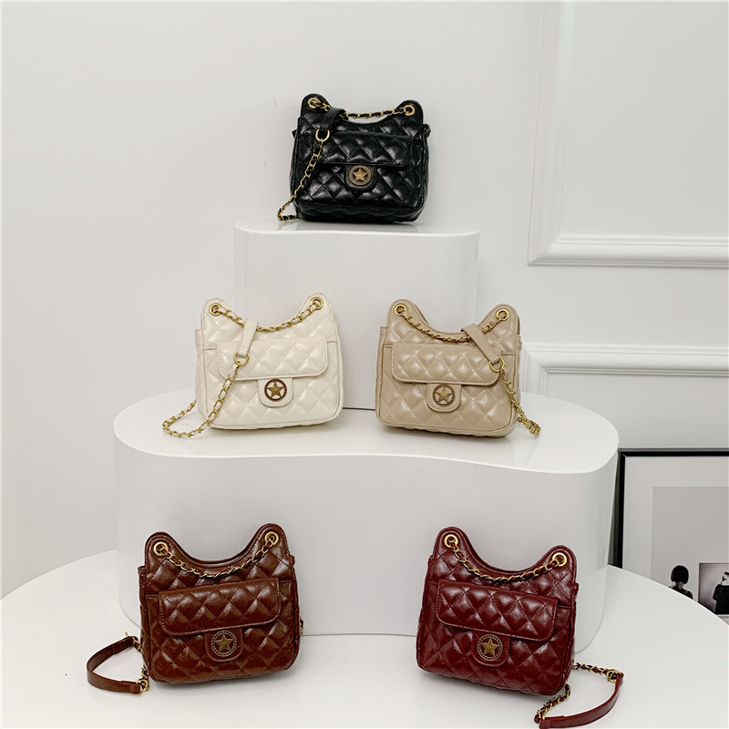 Free Shipping Designer Bag Xiaoxiangfeng Soft Leather Wandering Foreskin Retro Diamond Grid Chain Bag Versatile Classic Shoulder Bag Crossbody Bag Wom