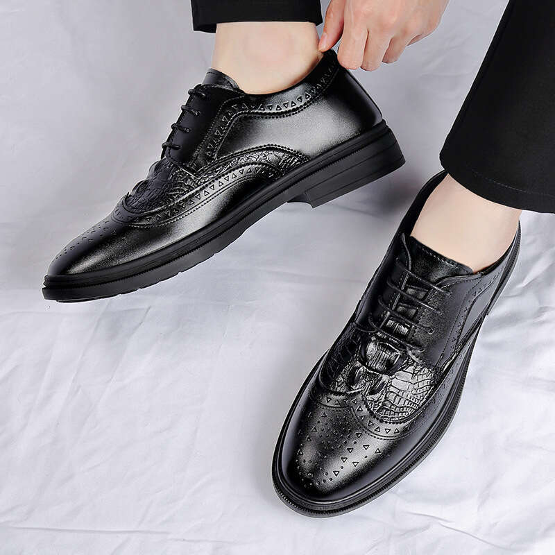 2025 New Spring Business and Leisure British Block Leather Men's Wedding Shoes