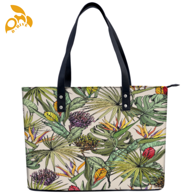Free shipping we offer free high-quality handbags in light beige, white and black, custom-made by top designers