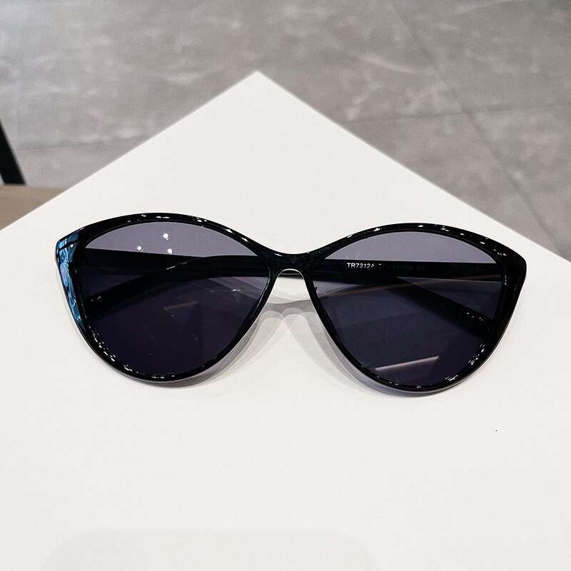 Retro Cat Eye Sunglasses for Women Polygonal Frame All Match and Blue Light Protection