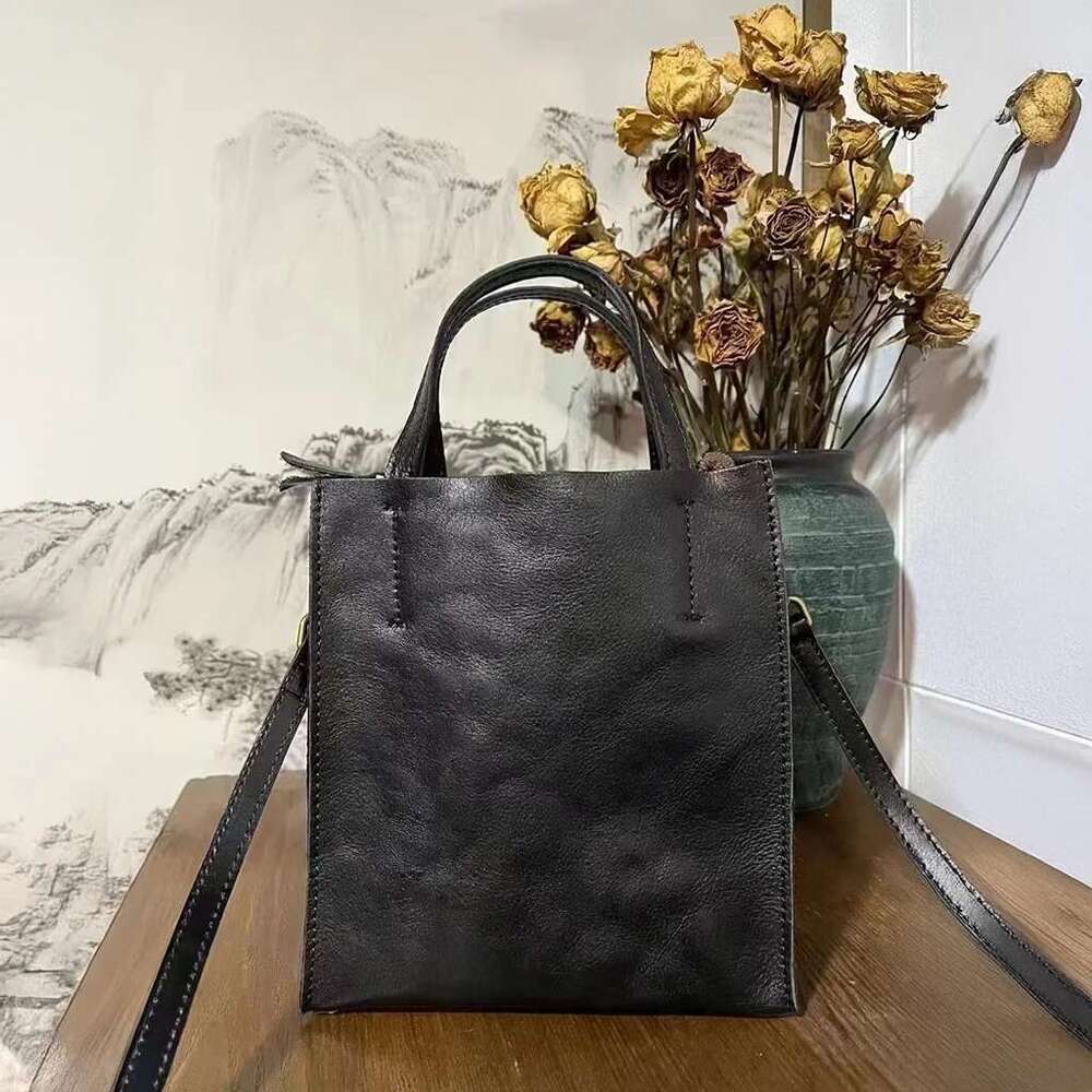 Women's Genuine Leather Bucket Bag Designer Crossbody Small Handbag Fashion Tote Square Cellphone Shoulder Lady Bags