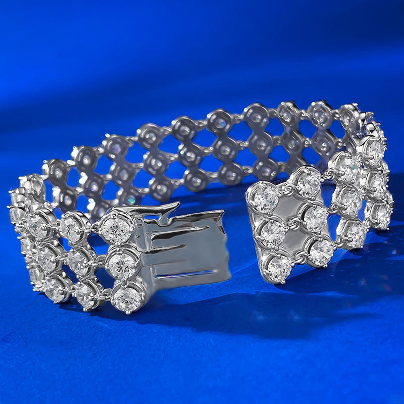 Versatile Fine-Toned Elegance: A High-Quality Solid-Silver Bracelet Adorned With Sparkling Gems
