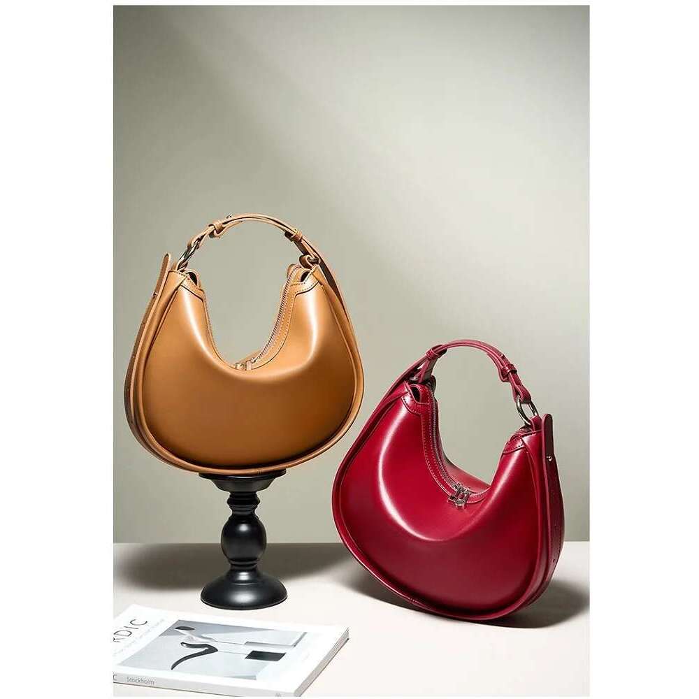 100% Genuine Leather Crescent Handbag Women 2025 New Simple High Quality Shoulder Crossbody Bag Commuter