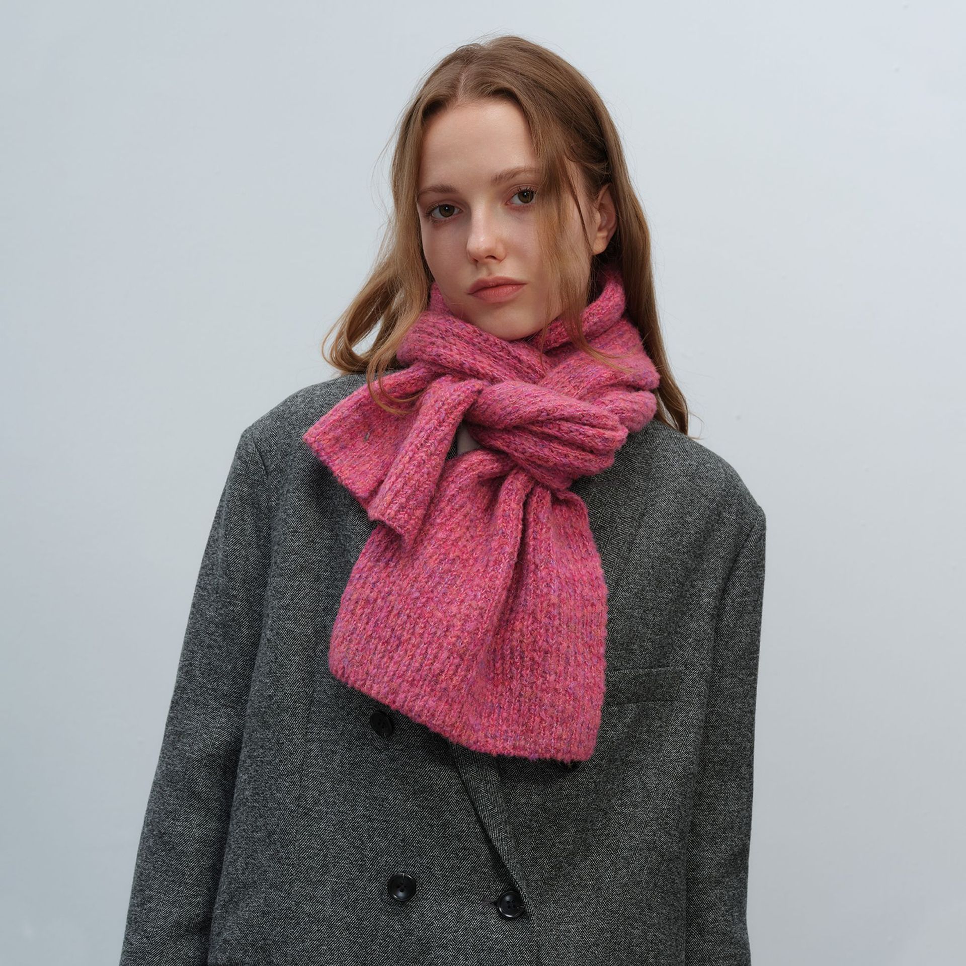 K775 Small design autumn and winter new unisex multi-color gradient thick warm fashion knitted wool scarf