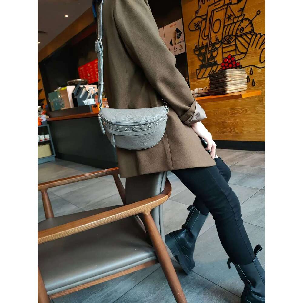 High Quality Designer Bags Genuine Female Korean Version Soft Leather Chest Ins Youth Willow Studs Crossbody Waist For Women Saddle Bag Luxury Bag