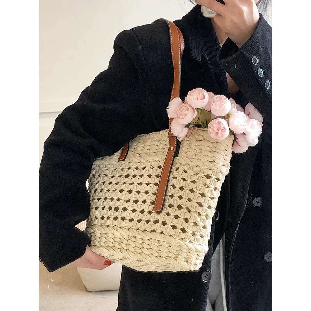 2025 Summer Handwoven Straw Beach Tote Bags For Women Vintage Hollow Out Handbag Basket Rattan Vacation Shoulder Bag