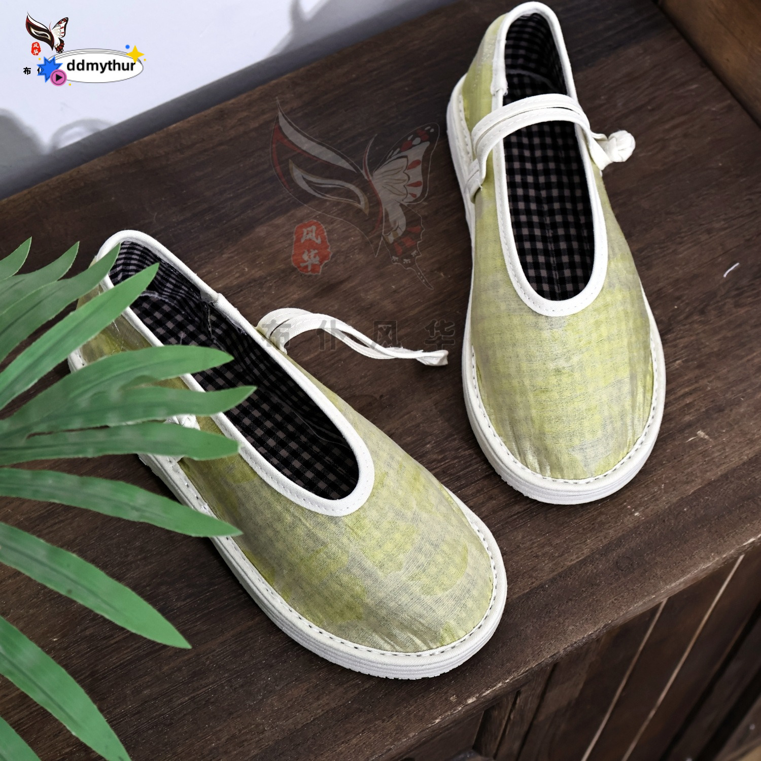 Old Beijing for women in spring summer, casual linen shoes, breathable and comfortable with one foot, ethnic style, new Chinese style cloth shoes ddmy