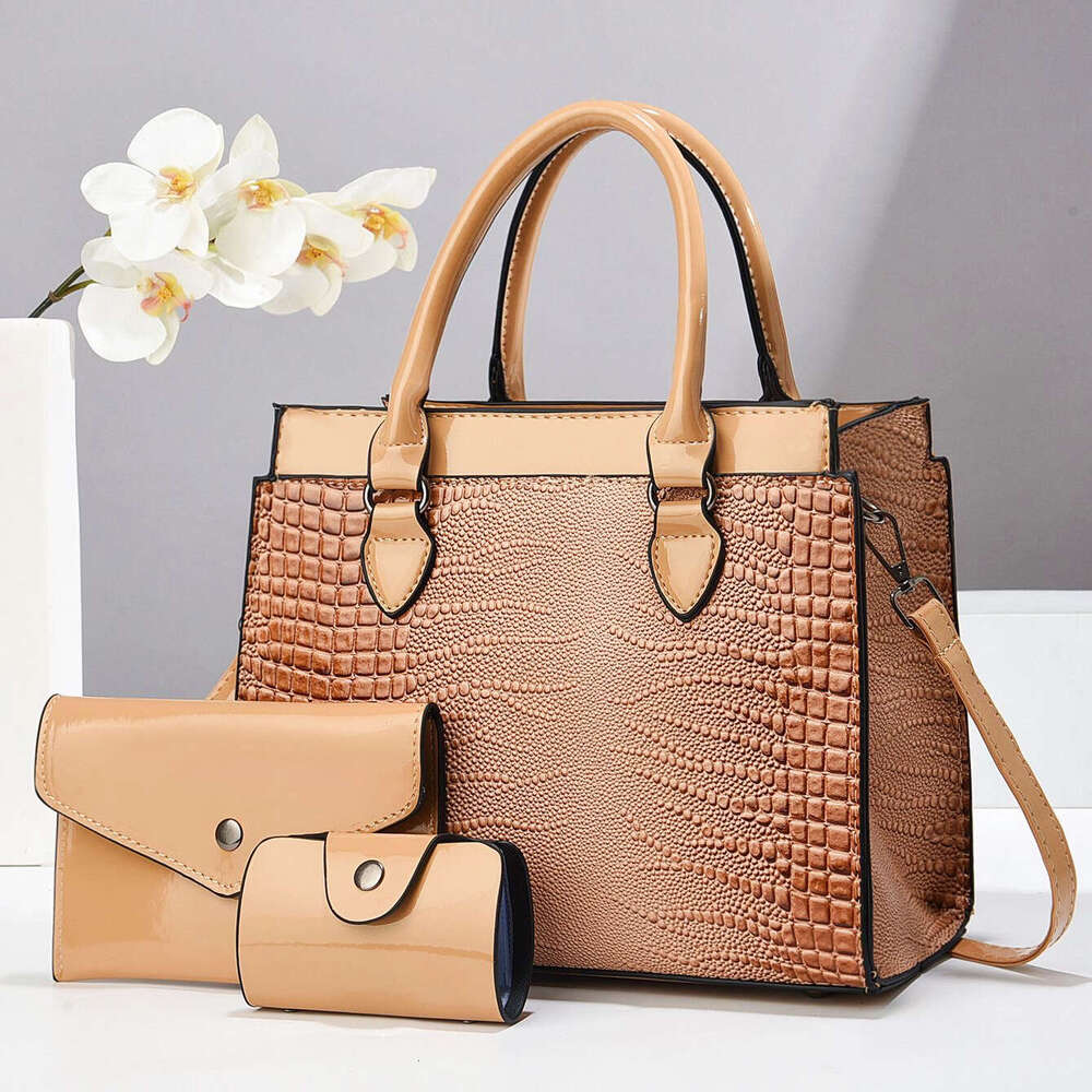 Women s Urban Crocodile Pattern Handheld Bun Mother Piece Set Single Shoulder Diagonal Cross Bag Style Bags