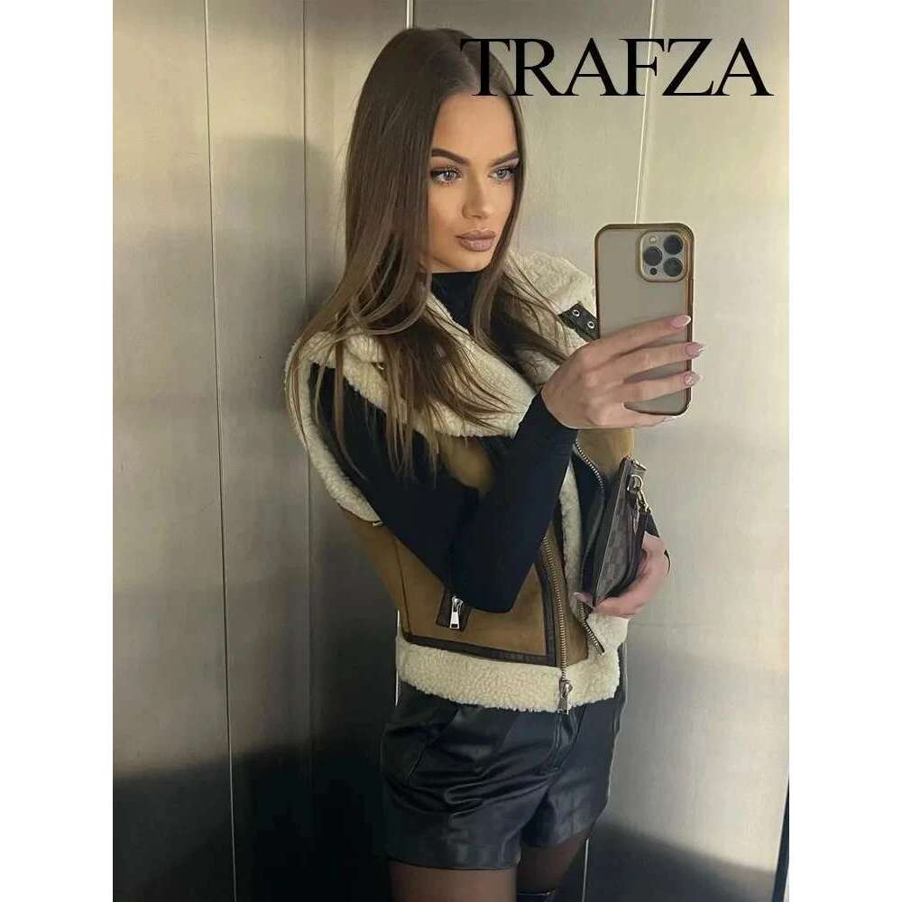 TRAFZA 2024 Winter Fashion Thickened Warm Zipper Jacket Imitation Leather Lamb Wool Patchwork Women's Slim Vest Y2k Designer
