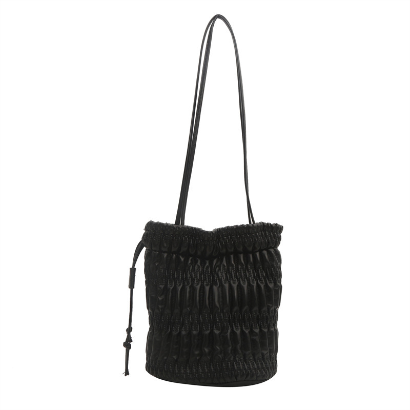 Free Delivery Designer Bag Internet Celebrity Fashion Gentle Pleated Single Shoulder 2025 Spring New Versatile Ins Armpit Bucket For Women Luxury Bag