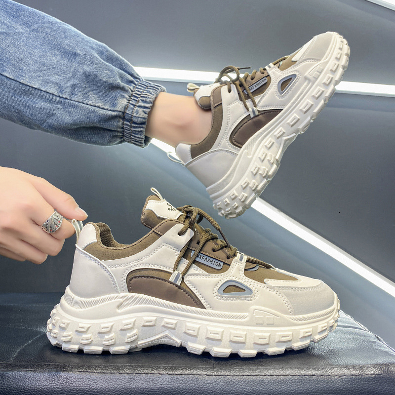 Designer casual shoes Internet celebrity hot men's shoes 2025 new spring versatile casual height increasing white sports port style dad ins trend