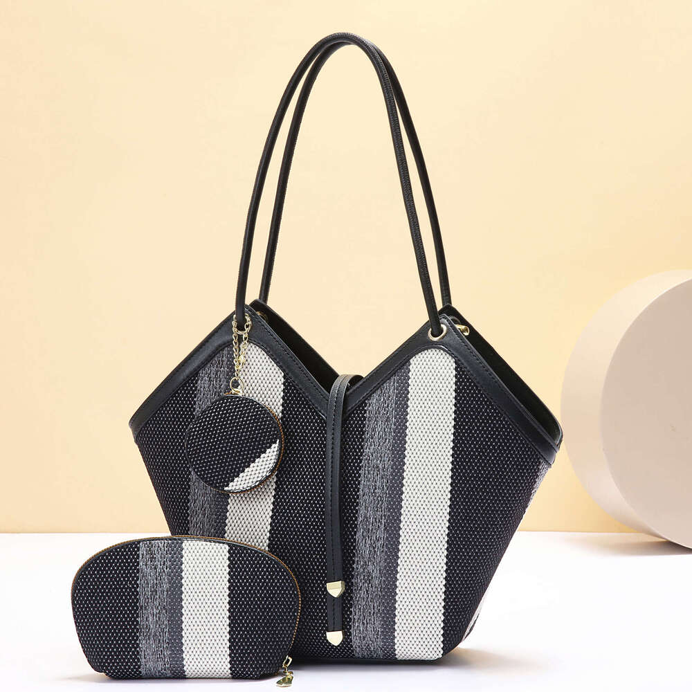 Taizhou large capacity women s shoulder bag fashionable color blocking trendy and atmospheric handbag versatile bags